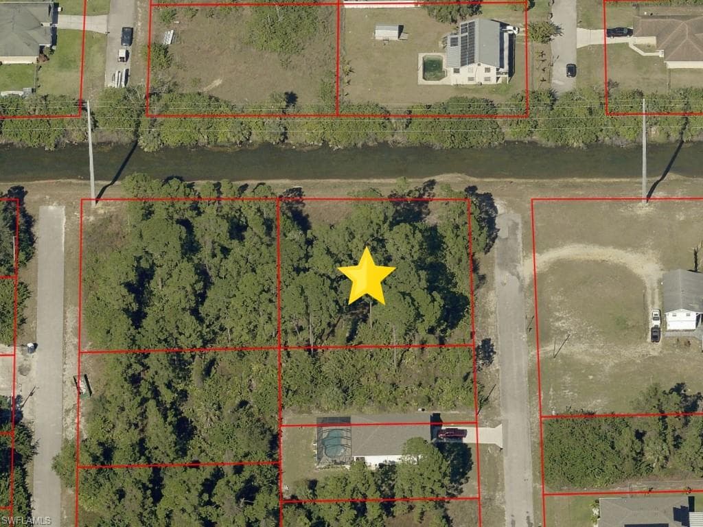 50 Brian AVE S LEHIGH ACRES, FL 33976