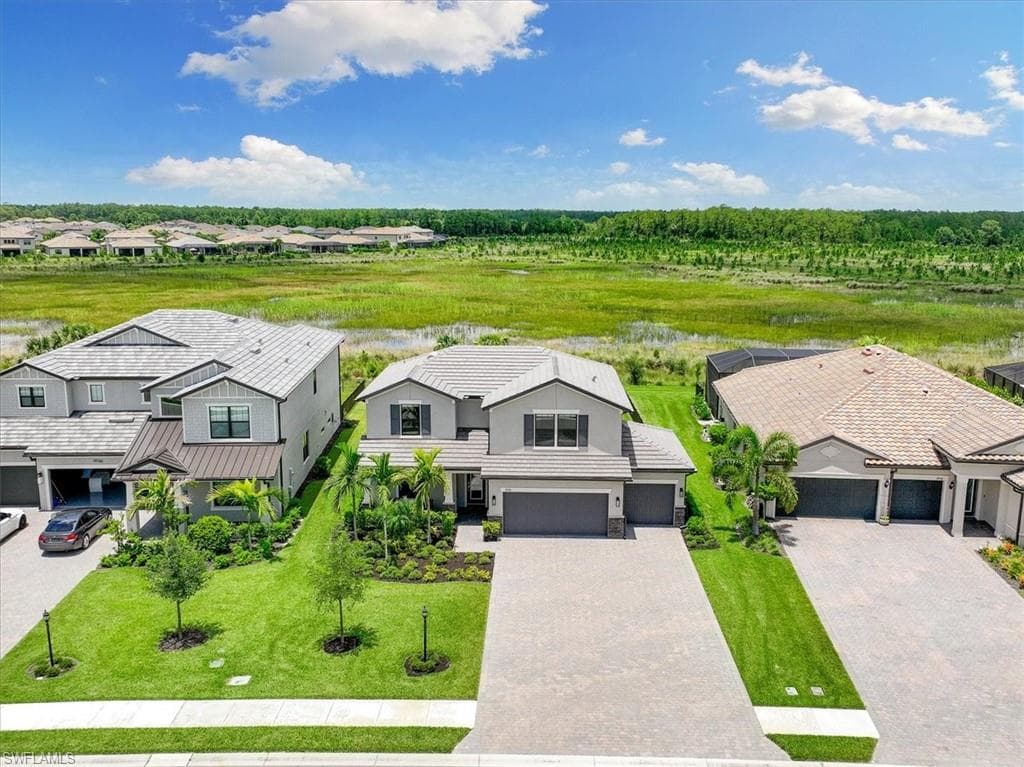 19756 Beechcrest PL ESTERO, FL 33928