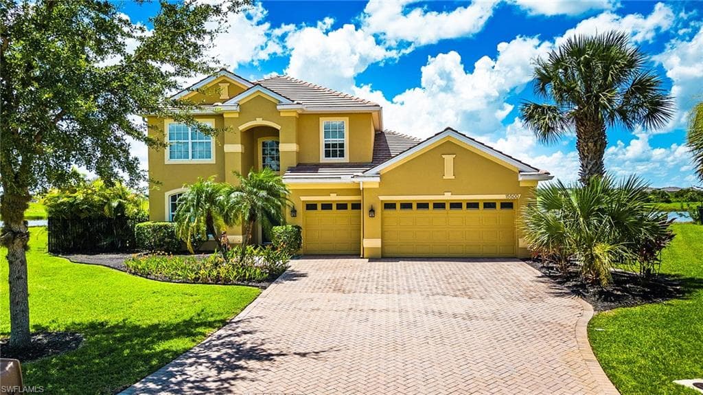 15500 Pricklegrass CT ALVA, FL 33920