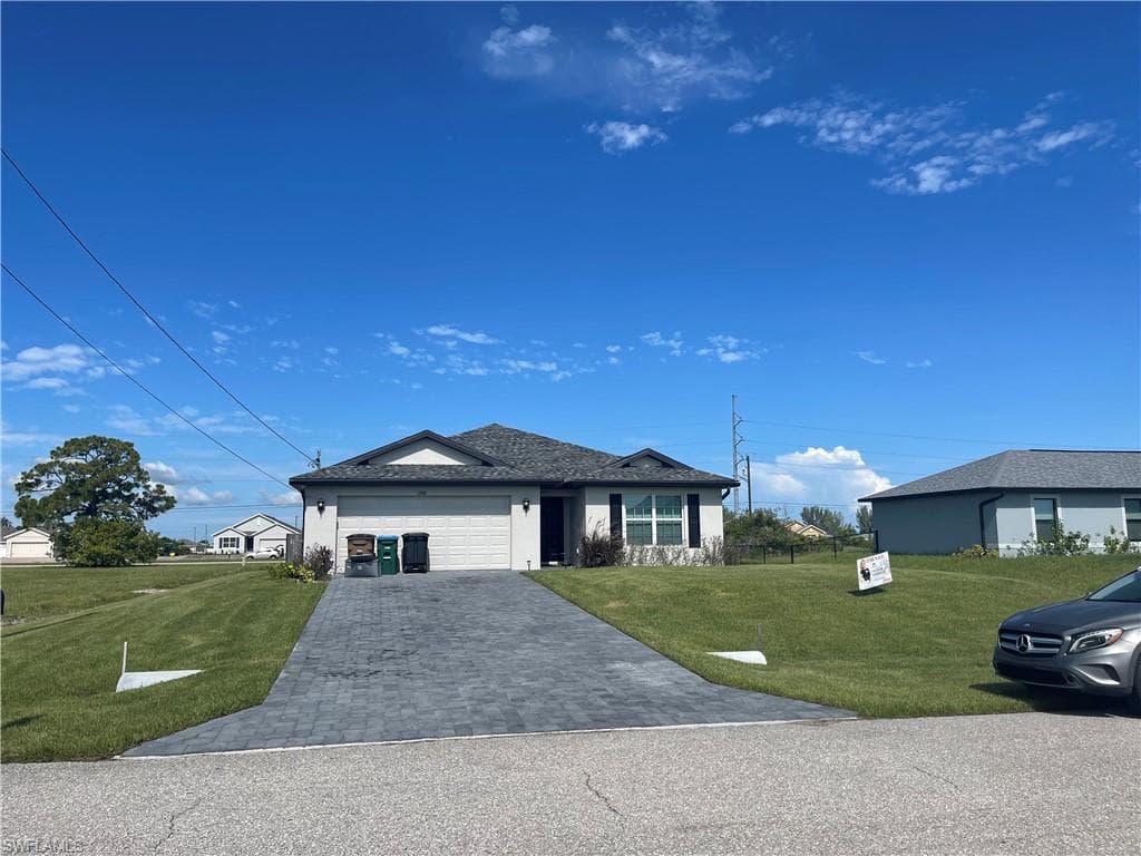 2108 Juanita PL CAPE CORAL, FL 33909
