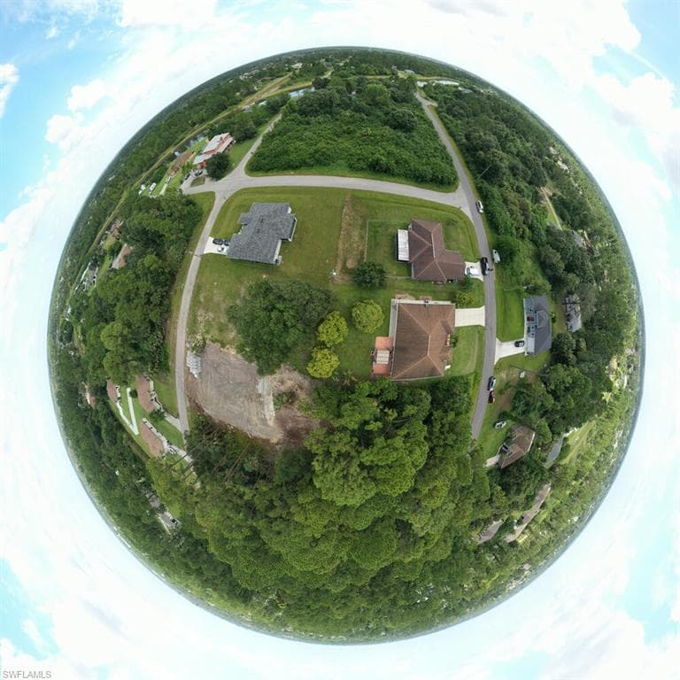 3008 19th ST W LEHIGH ACRES, FL 33971