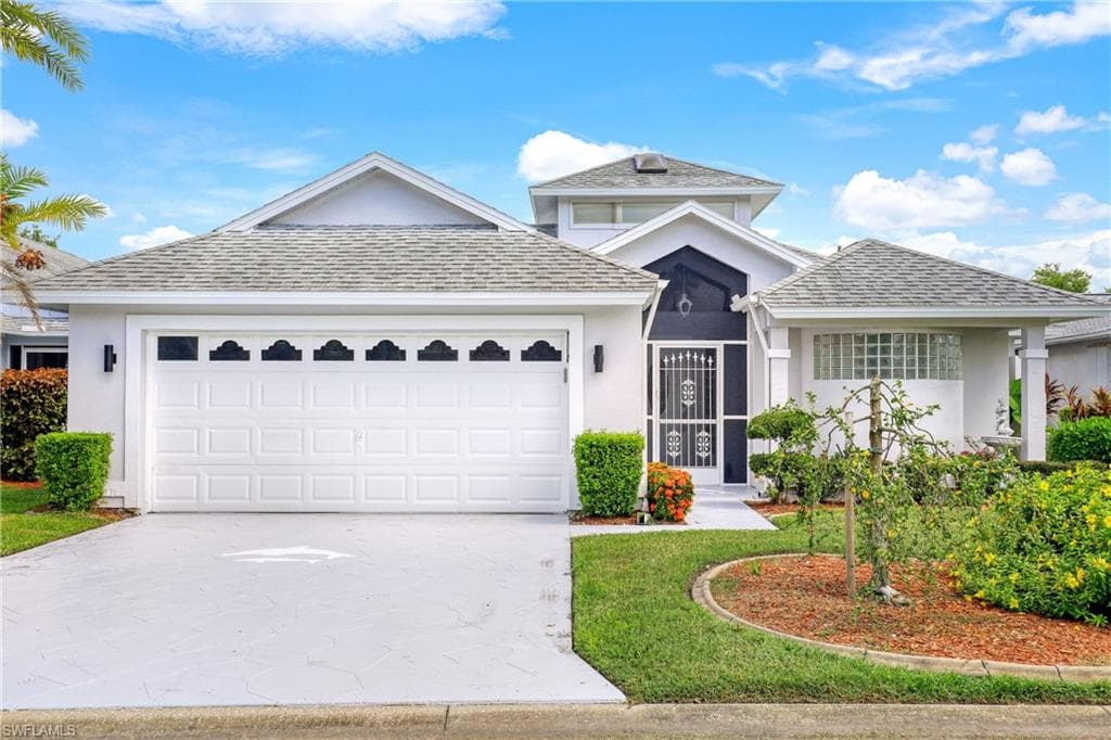 9467 Palm Island CIR NORTH FORT MYERS, FL 33903