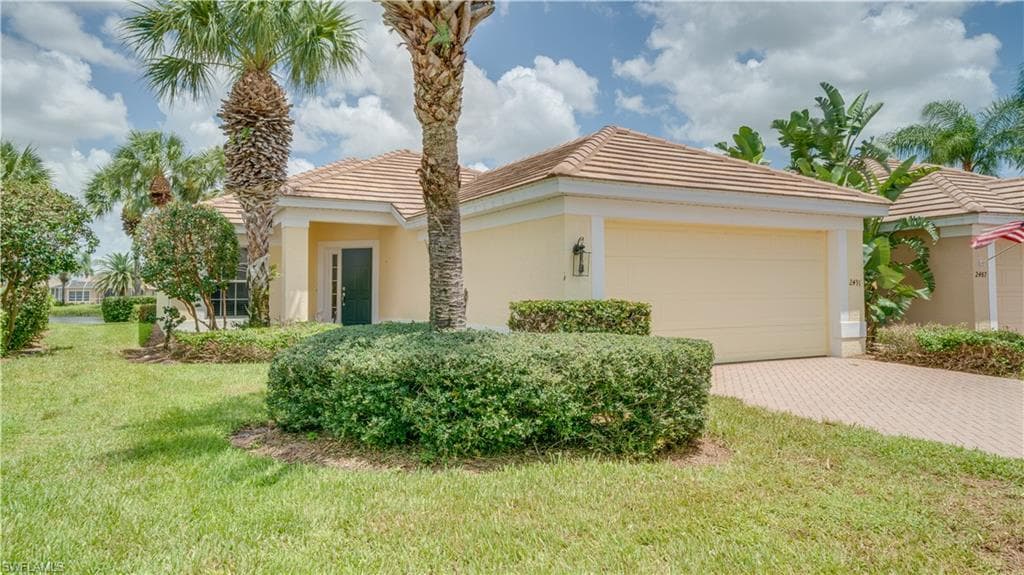2491 Greendale PL CAPE CORAL, FL 33991