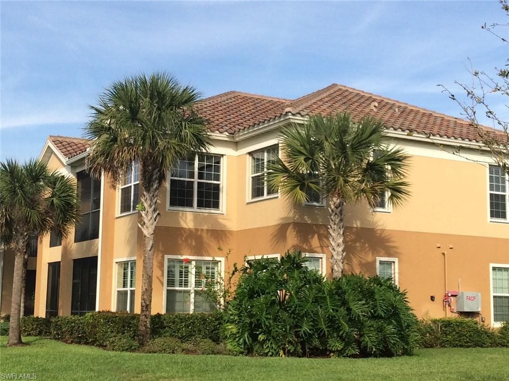 10391 Glastonbury CIR 201 FORT MYERS, FL 33913