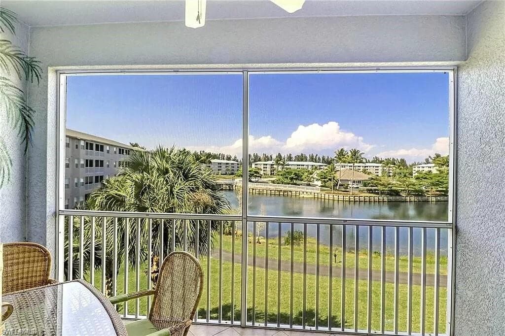 16585 Lake Circle DR 134 FORT MYERS, FL 33908