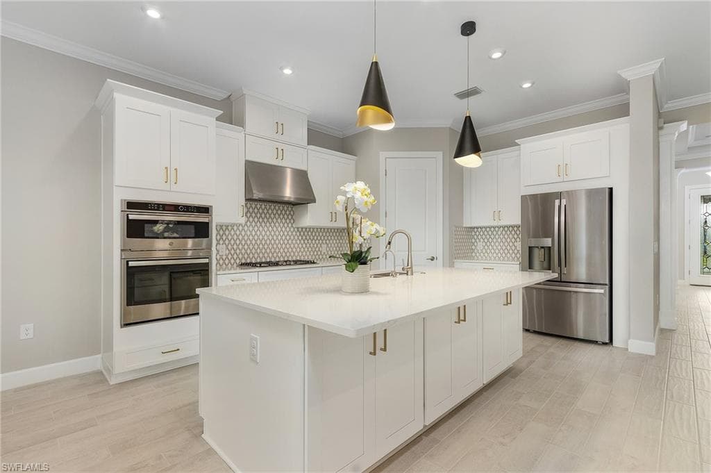 15321 Aprile ST NAPLES, FL 34114