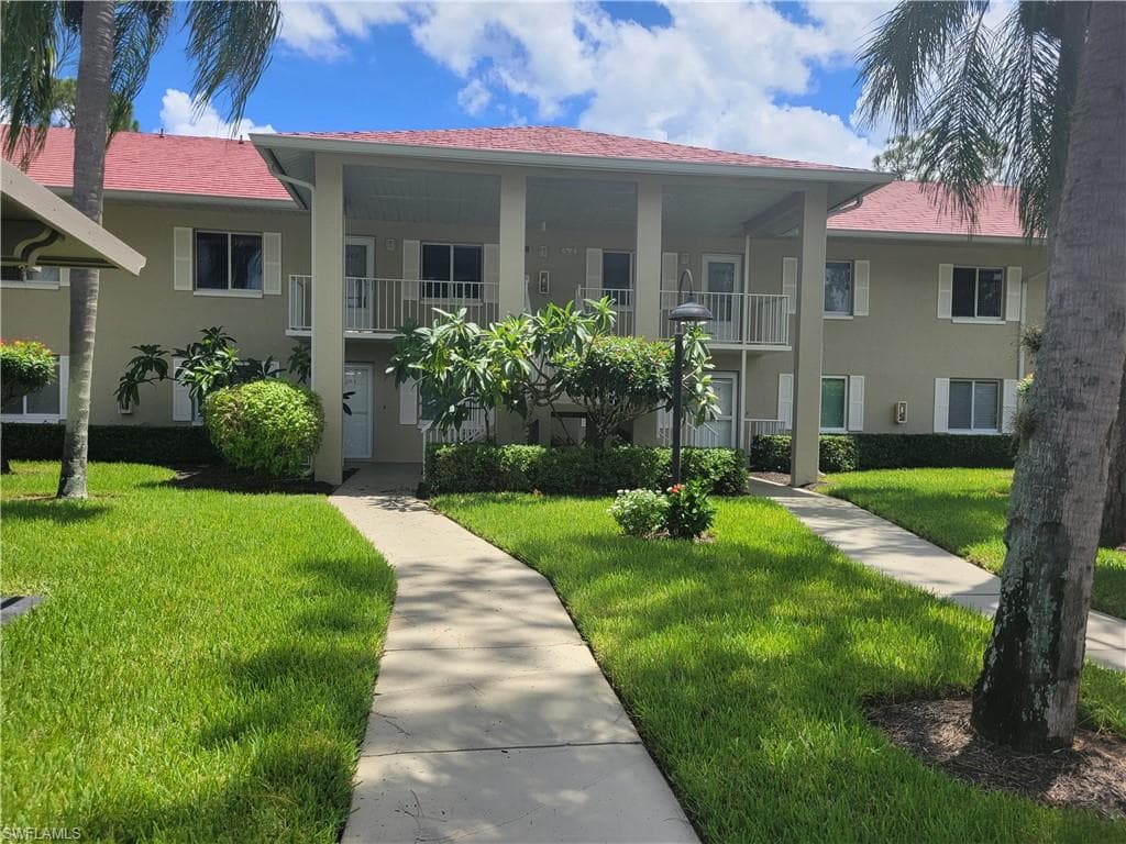4532 Andover WAY H-203 NAPLES, FL 34112
