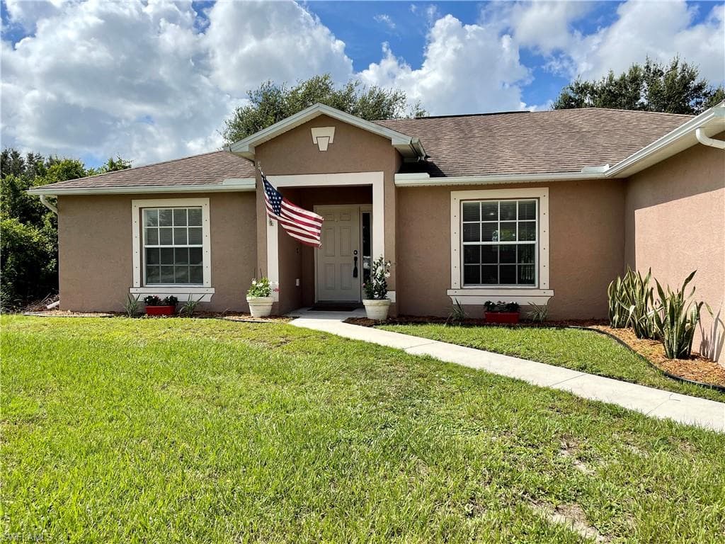 3613 5th ST SW LEHIGH ACRES, FL 33976