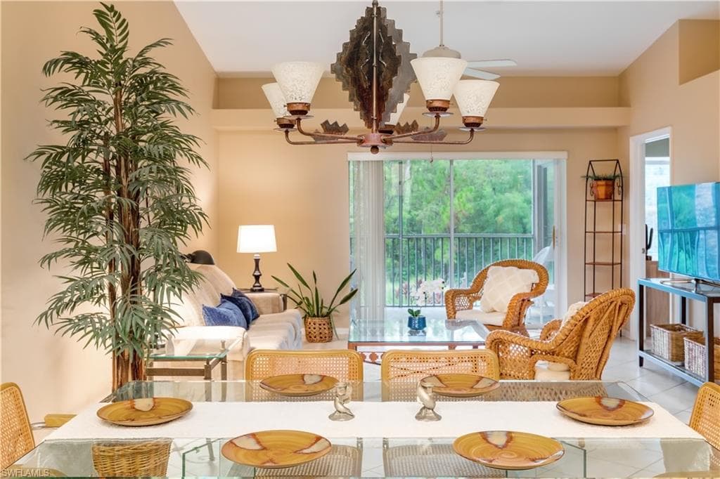 8360 Heritage Links CT 2124 NAPLES, FL 34112
