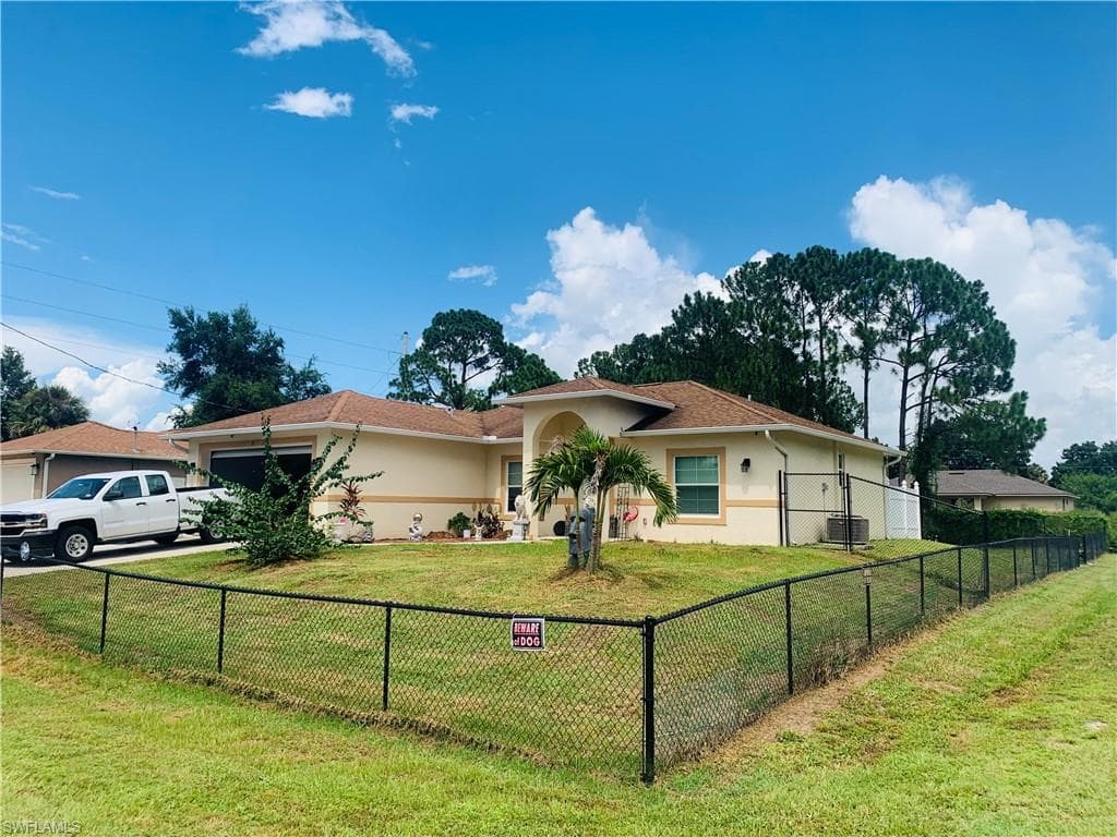 55 Beth AVE S LEHIGH ACRES, FL 33976