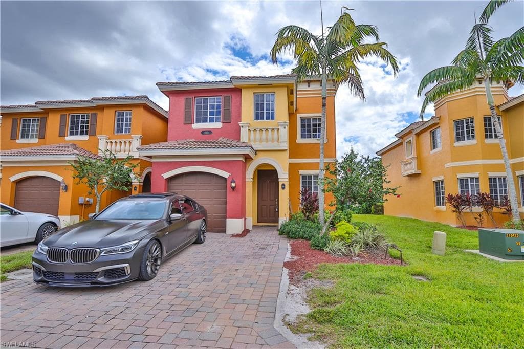 10231 Tin Maple DR 80 ESTERO, FL 33928