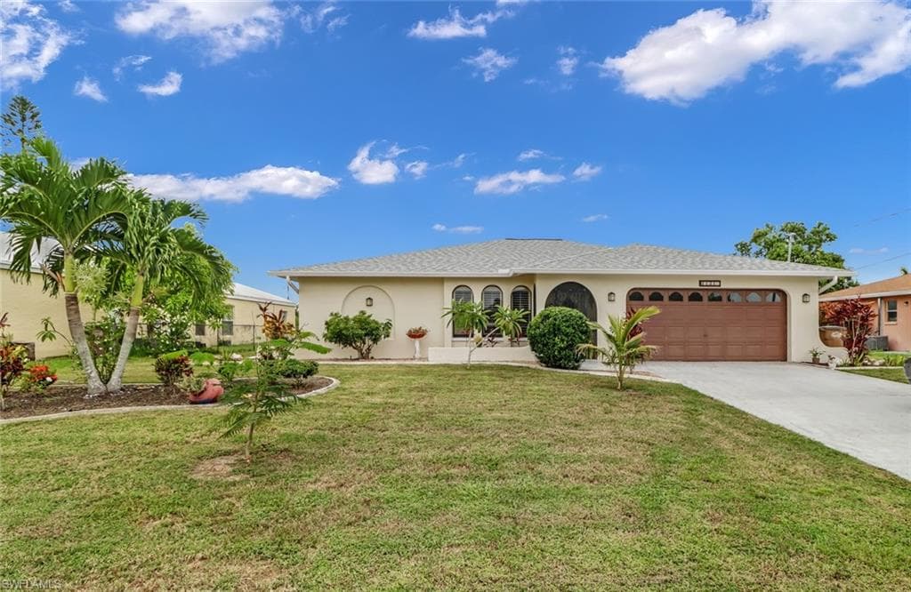 1434 SE 31st TER CAPE CORAL, FL 33904