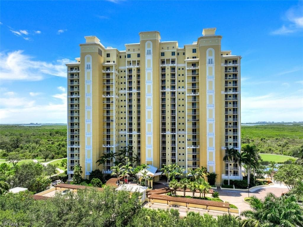 4751 Bay BLVD 102 ESTERO, FL 33928