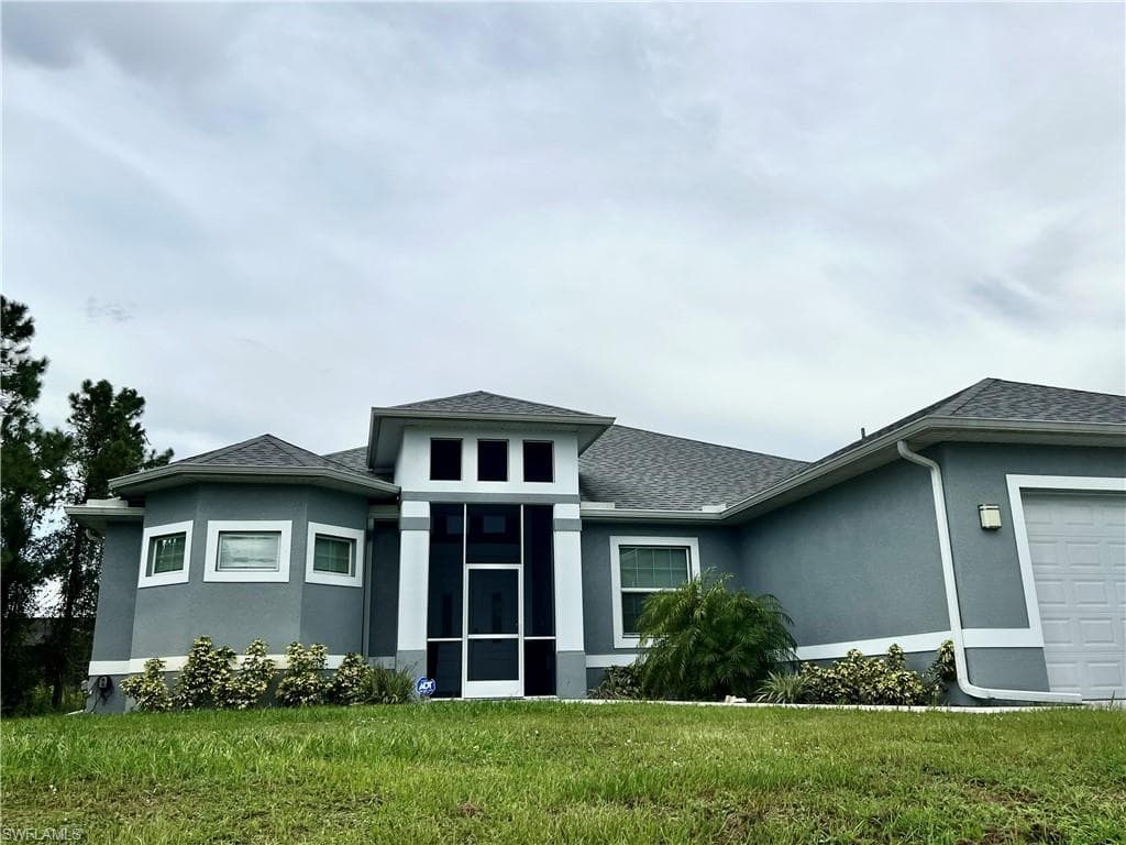 2805 43rd ST SW LEHIGH ACRES, FL 33976