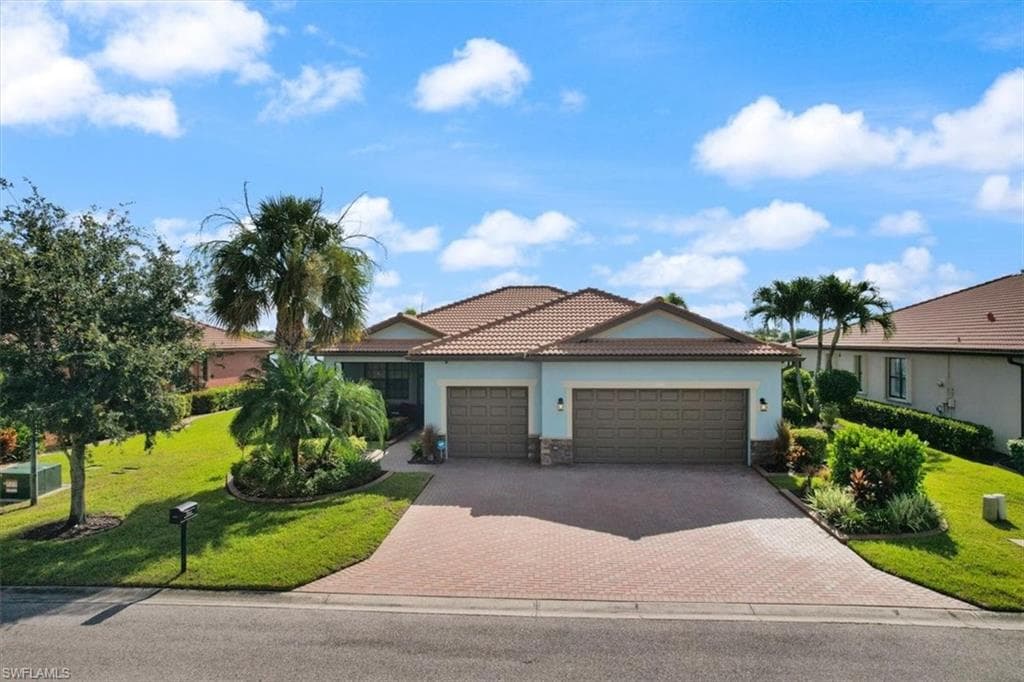 10301 Templeton LN FORT MYERS, FL 33913
