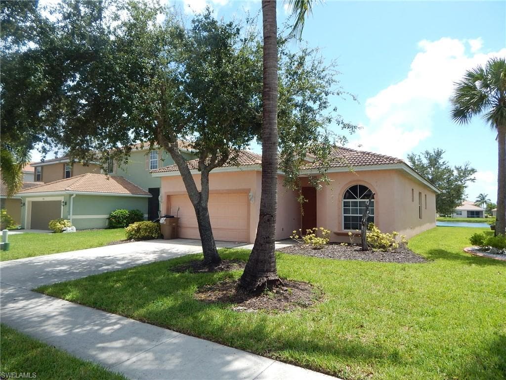 2681 Blue Cypress Lake CT CAPE CORAL, FL 33909