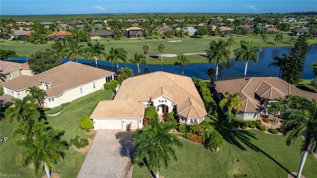 11792 Lady Anne CIR CAPE CORAL, FL 33991