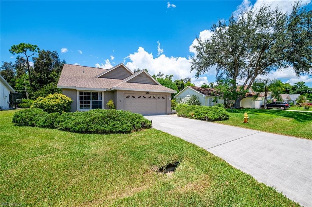 22614 Fountain Lakes BLVD ESTERO, FL 33928