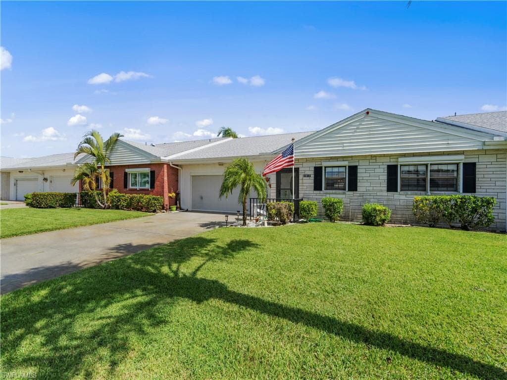 1517 Palm Woode DR FORT MYERS, FL 33919