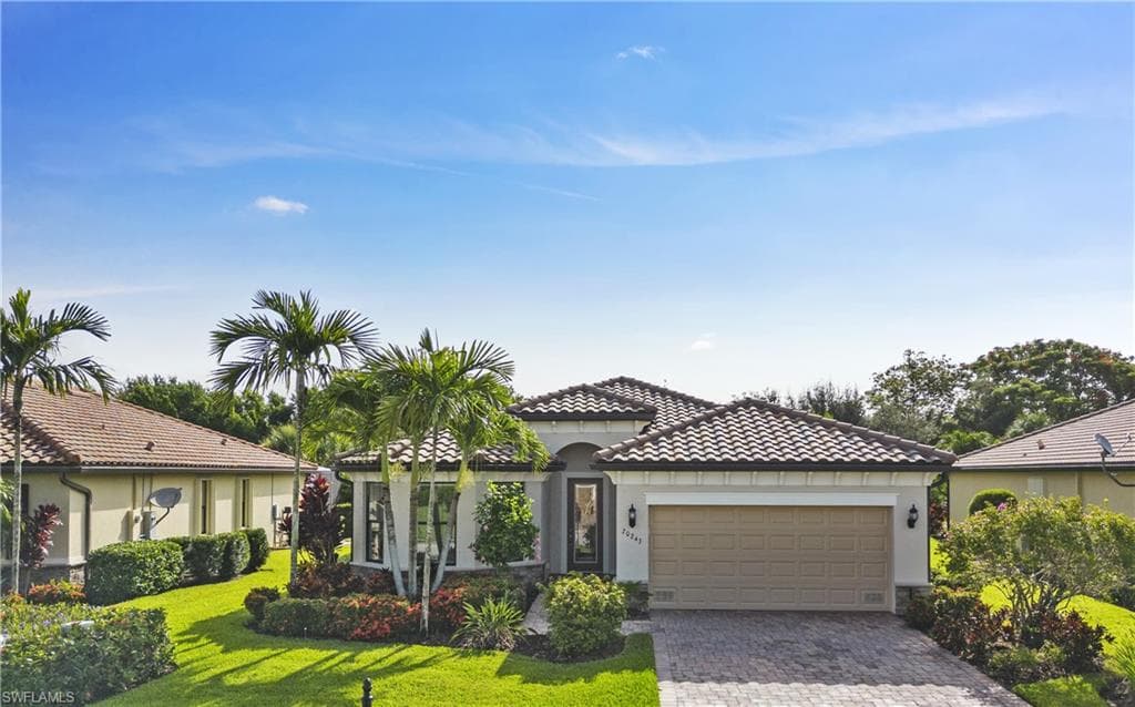 20243 Cypress Shadows BLVD ESTERO, FL 33928
