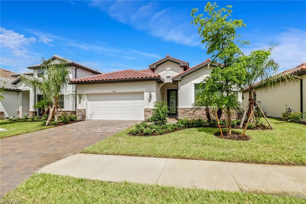 11383 Shady Blossom DR FORT MYERS, FL 33913