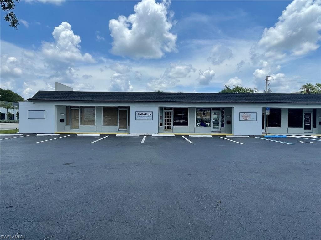 7181 College PKWY FORT MYERS, FL 33907