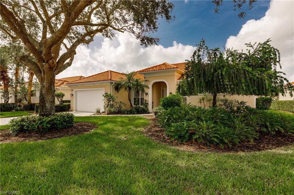 3344 Cerrito CT NAPLES, FL 34109