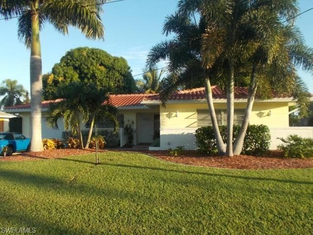 1449 Viking CT CAPE CORAL, FL 33904