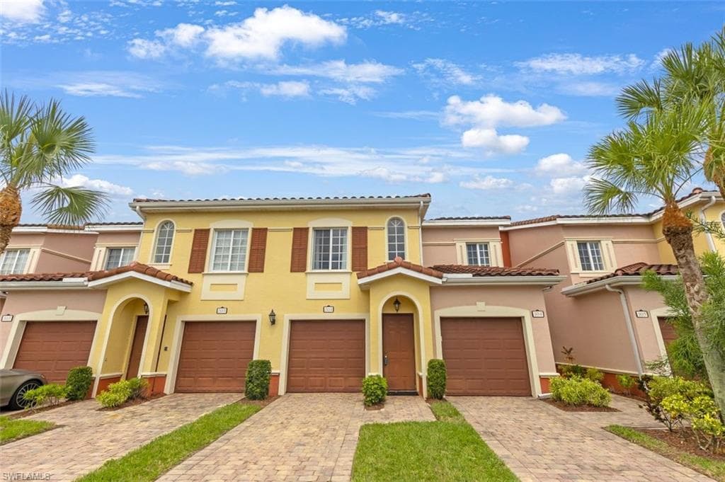 10110 Villagio Palms WAY 204 ESTERO, FL 33928
