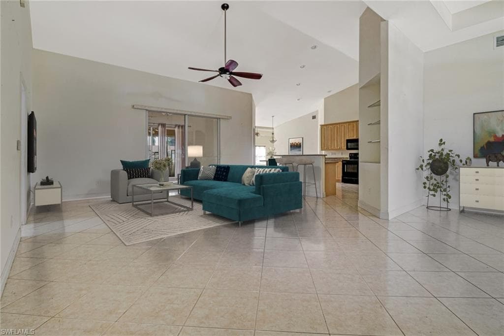 1634 21st ST CAPE CORAL, FL 33990