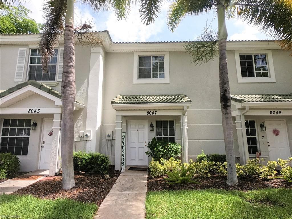 8047 Pacific Beach DR FORT MYERS, FL 33966
