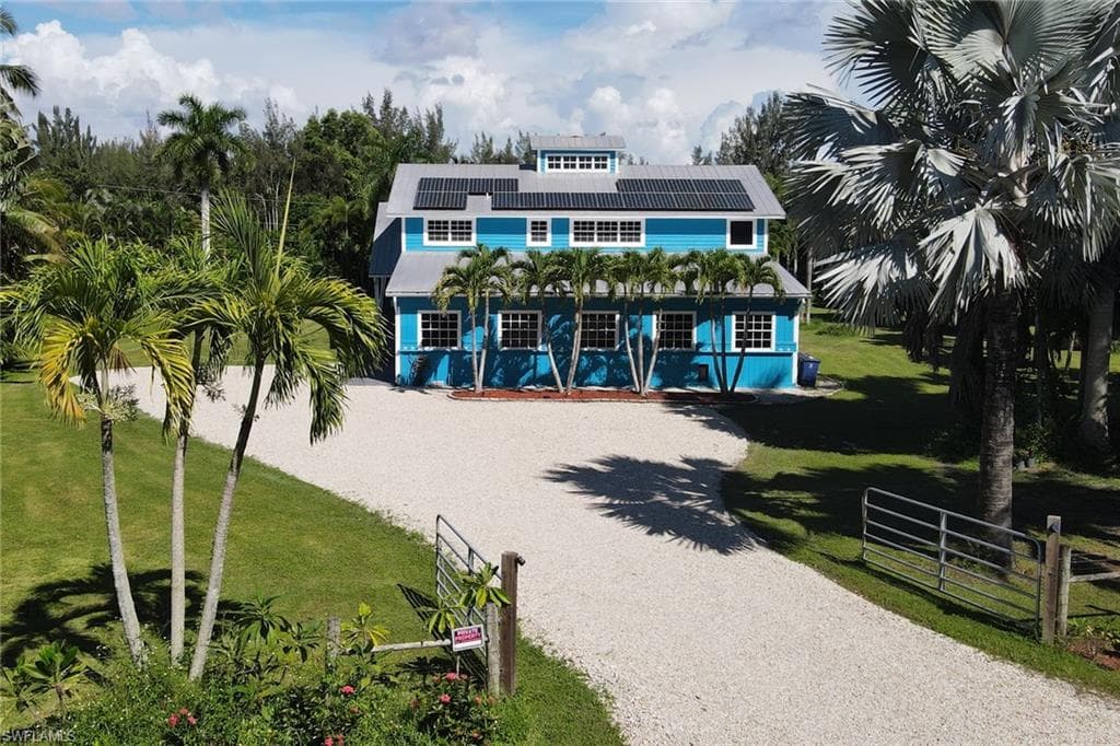 12370 Eagles Nest DR BOKEELIA, FL 33922