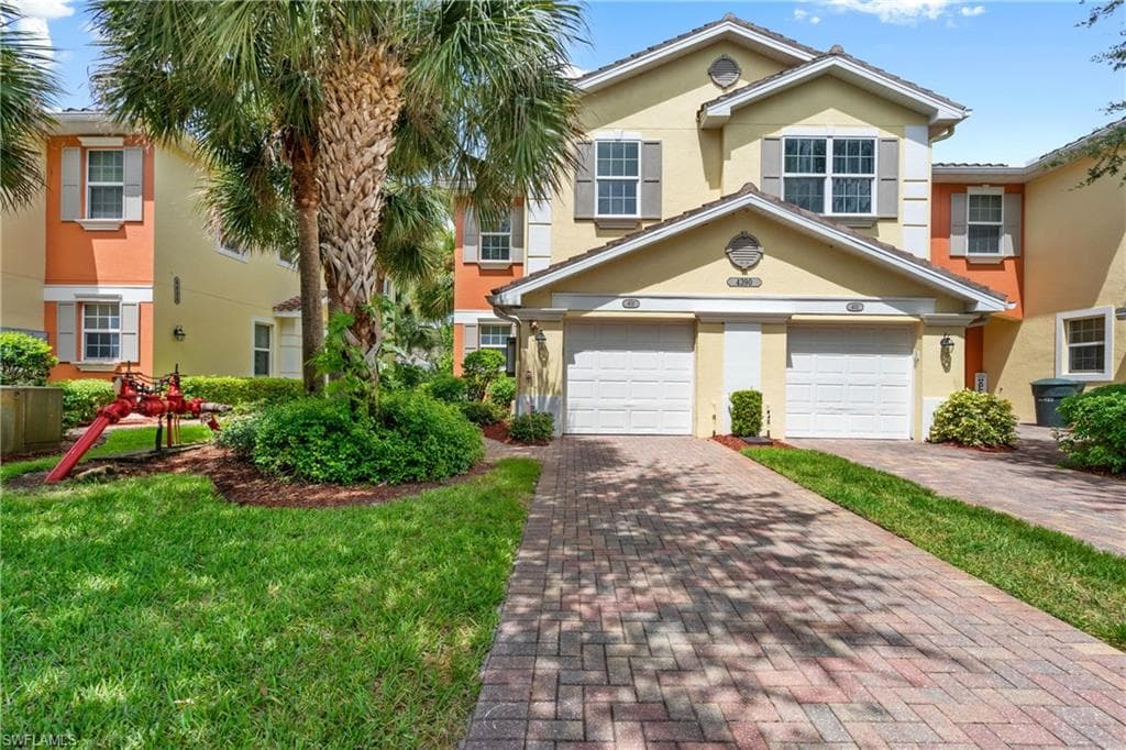 4390 Lazio WAY 401 FORT MYERS, FL 33901