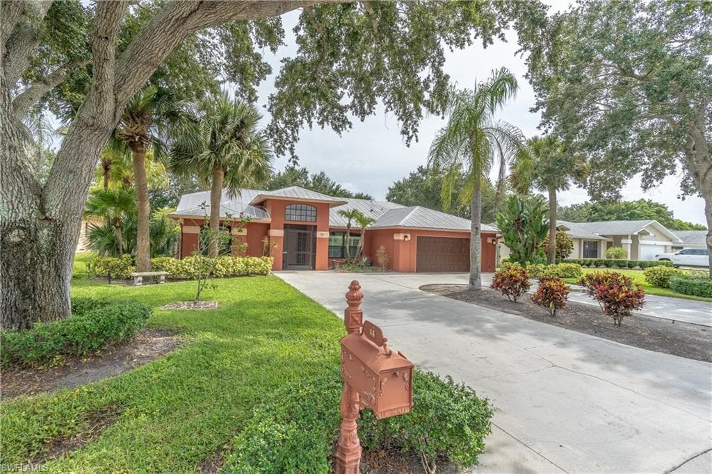 44 Wickliffe DR