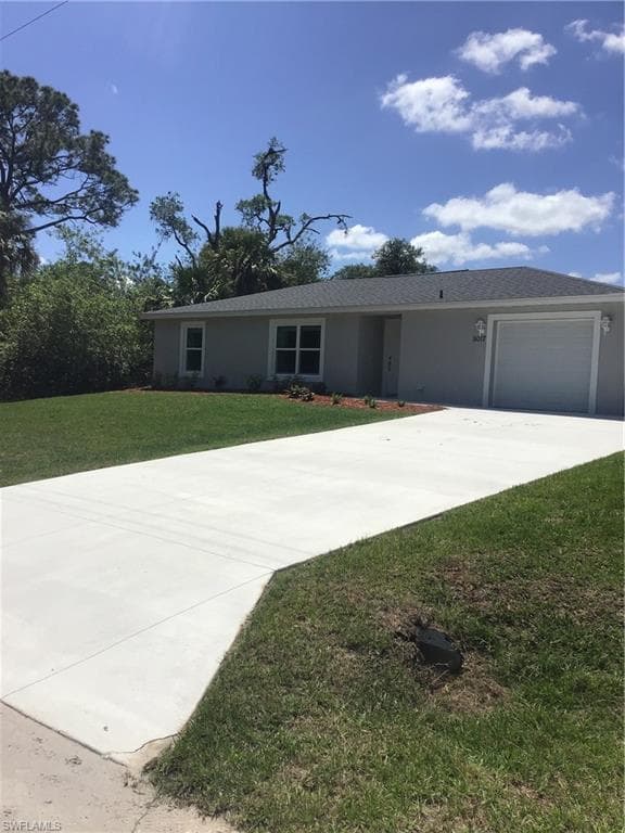 5017 Montrose LN LABELLE, FL 33935