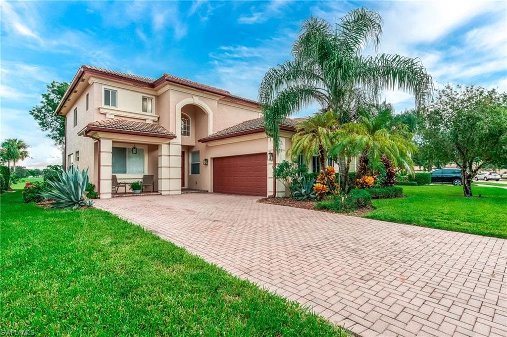 1676 Birdie DR NAPLES, FL 34120