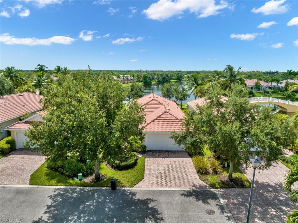 28560 Hammerhead LN BONITA SPRINGS, FL 34135