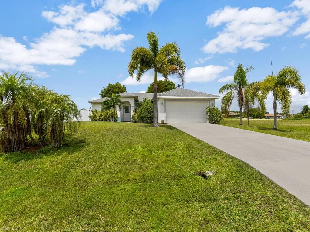 2016 SW 7th PL CAPE CORAL, FL 33991