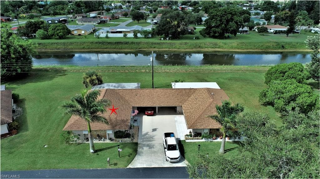 205 Oaklawn CT LEHIGH ACRES, FL 33936