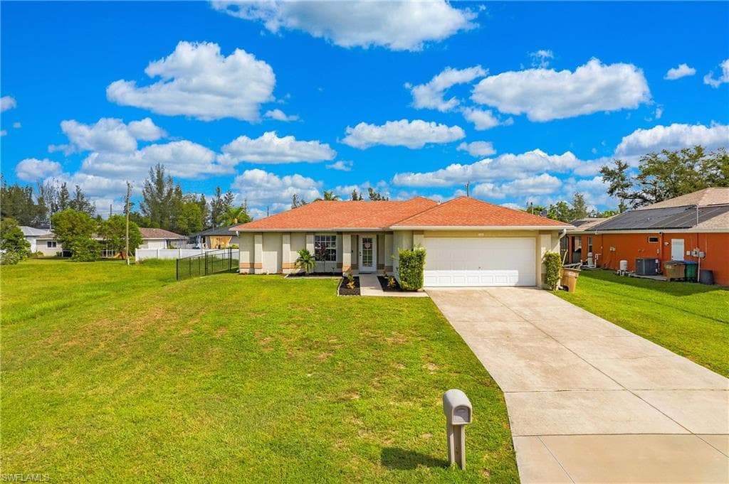 1141 SW 6th TER CAPE CORAL, FL 33991