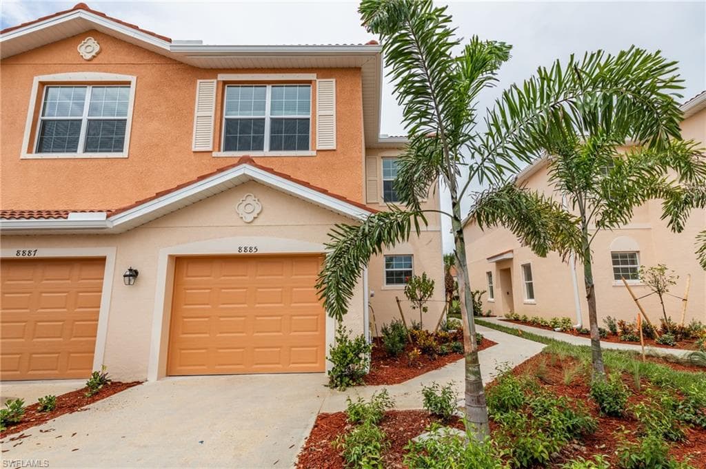 8885 Via Isola CT FORT MYERS, FL 33966