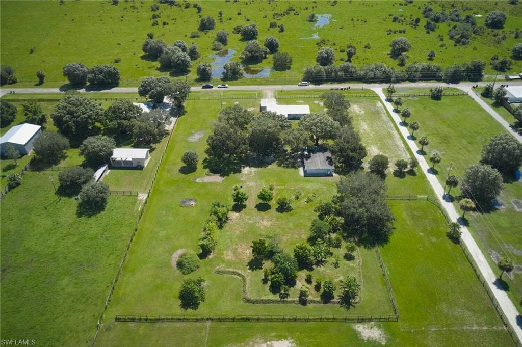 18601 Leetana RD NORTH FORT MYERS, FL 33917