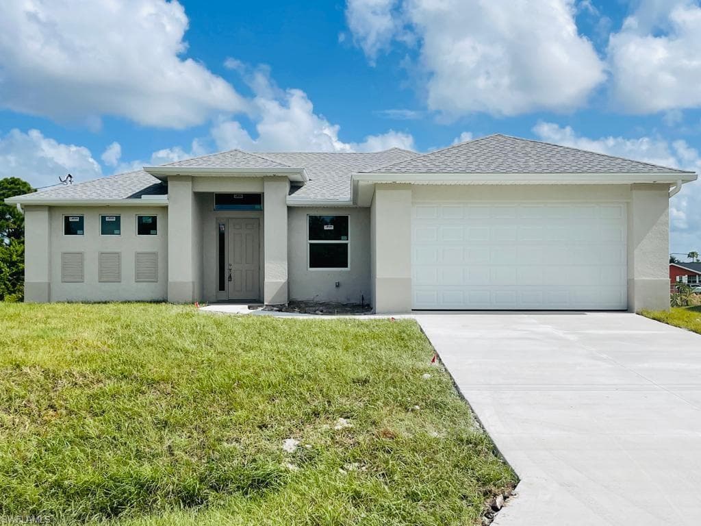 3326 14th ST W LEHIGH ACRES, FL 33971