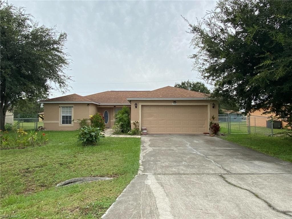 540 Thomas Sherwin AVE S LEHIGH ACRES, FL 33974