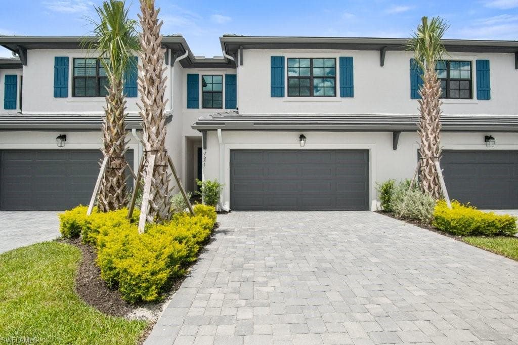 7581 Carnegie WAY NAPLES, FL 34119