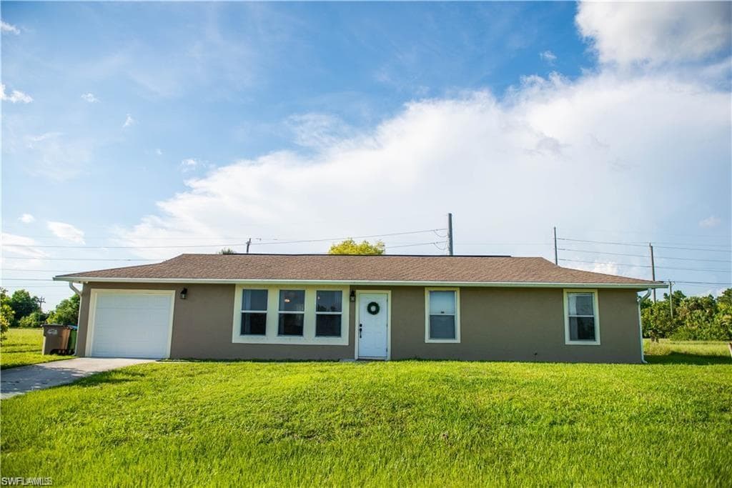 931 NE 23rd TER CAPE CORAL, FL 33909