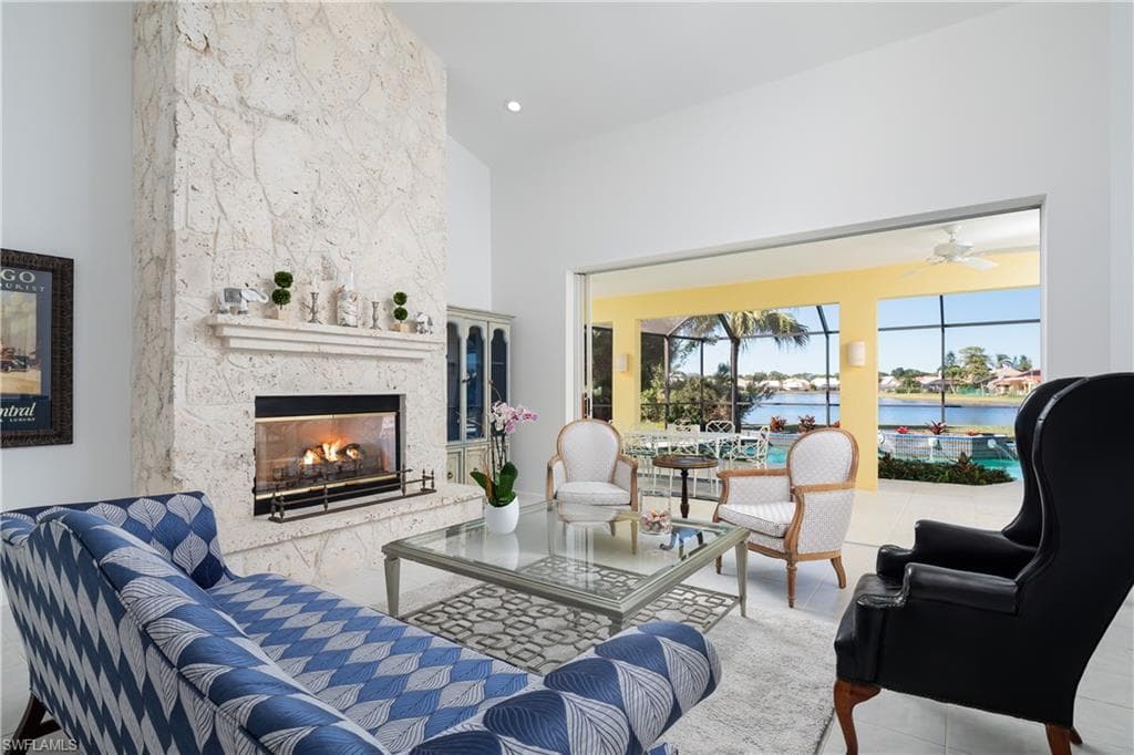 28151 WINTHROP CIR BONITA SPRINGS, FL 34134