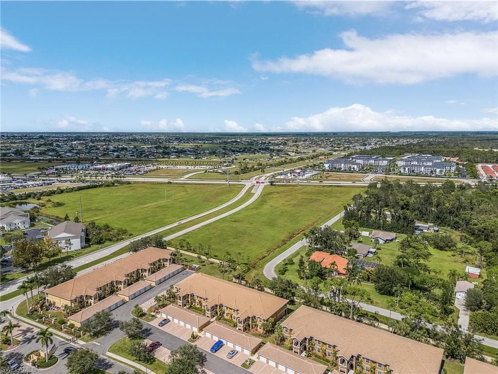 1149 Winding Pines CIR 107 CAPE CORAL, FL 33909