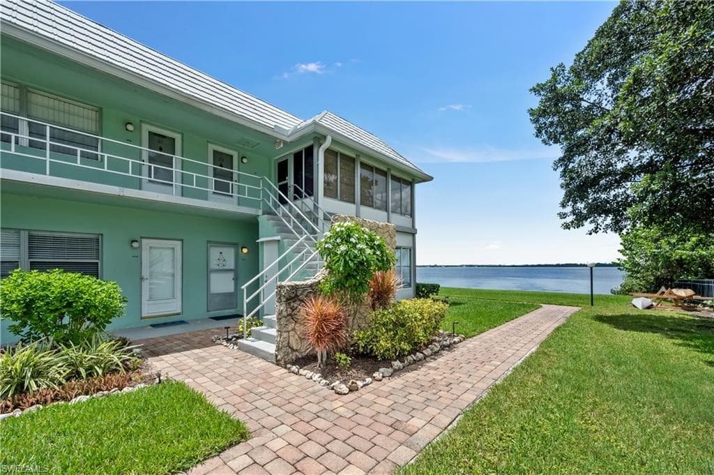 3225 Riverside DR 24B FORT MYERS, FL 33916