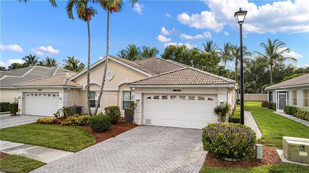 13608 Gulf Breeze ST FORT MYERS, FL 33907